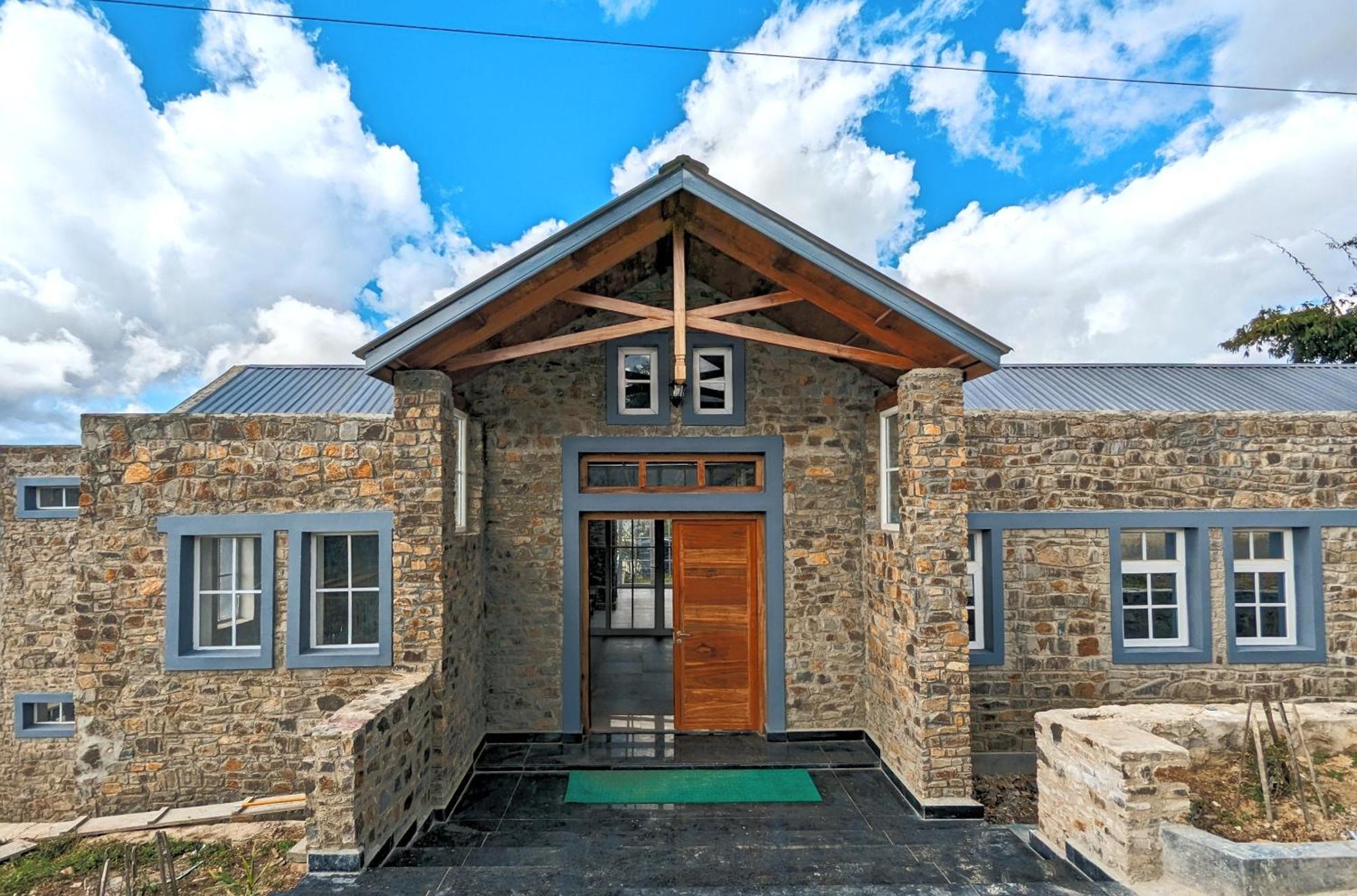 The Wolorim Manor Bed and Breakfast Ukhrul Eksteriør billede